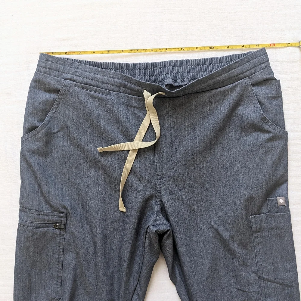 FIGS Scrub Set Heather Denim Catarina Top Yola Skinny Pants M Petite Stretch - Picture 13 of 15
